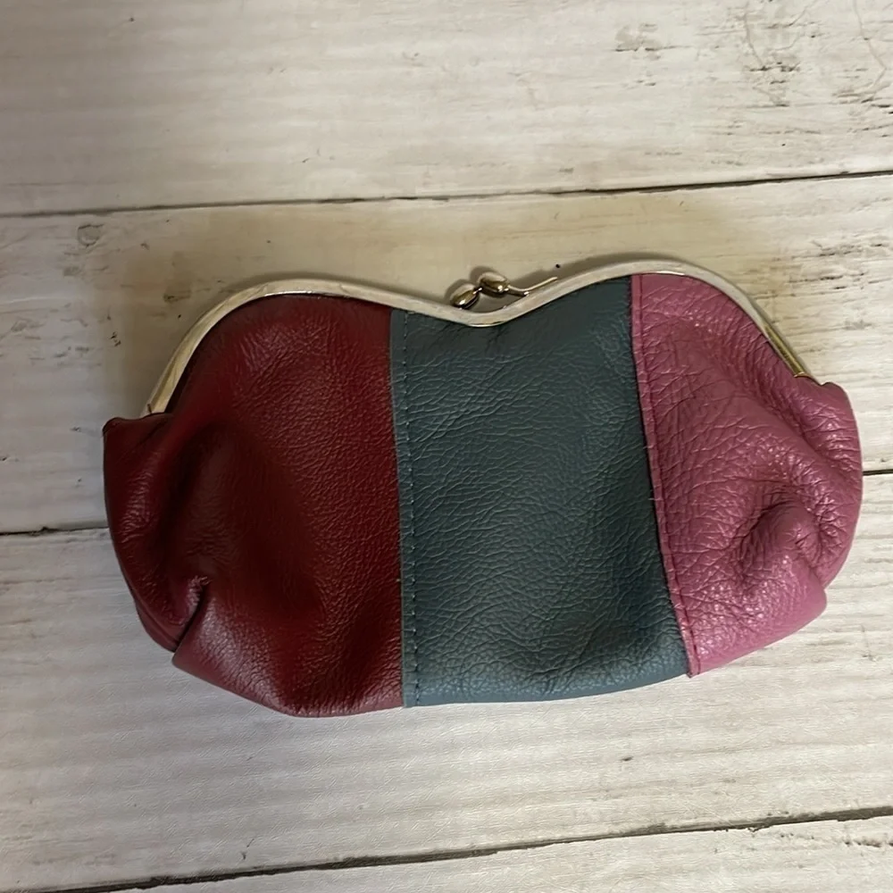 Like New Elophina Tricolor Leather Kiss Lock Make Up Pouch
